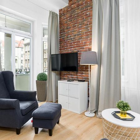 Apartment Poznan Mtp Chelmonskiego By Noclegi Renters Exterior foto